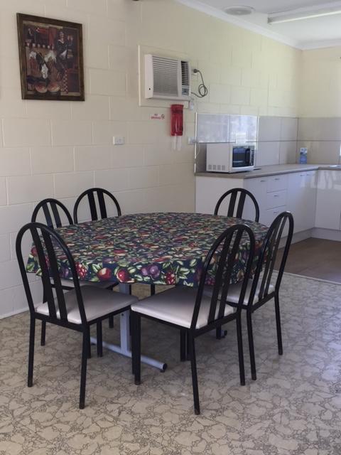 Snowy River Lodge Motel ออร์บอสท์ ภายนอก รูปภาพ